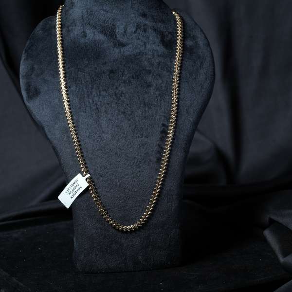 Gold V Design Chain