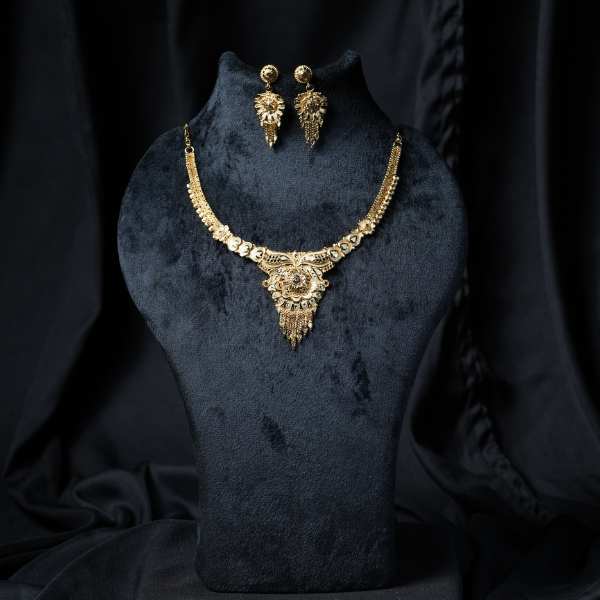 Elegant Pendant Earrings