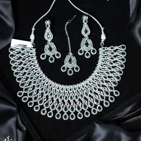 Teardrop Layered Bridal Necklace Set