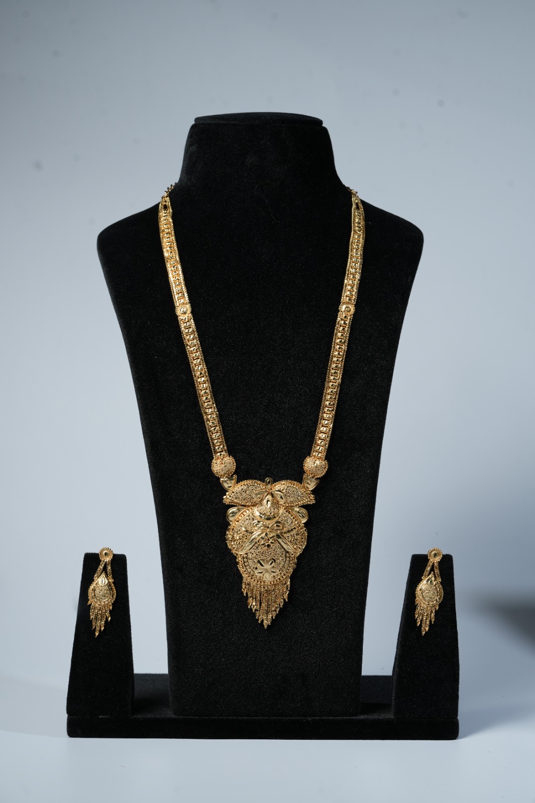 Royal Peacock Pendant Goldplated Necklace Set